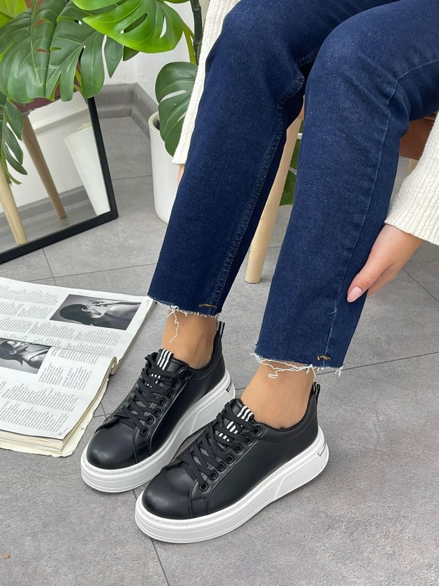 Siyah Cilt (Dean) Bağcıklı Sneakers