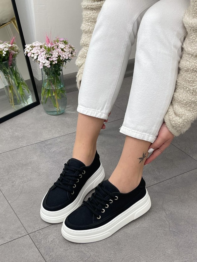Siyah Keten (Werner) Bağcıklı Kadın Sneakers