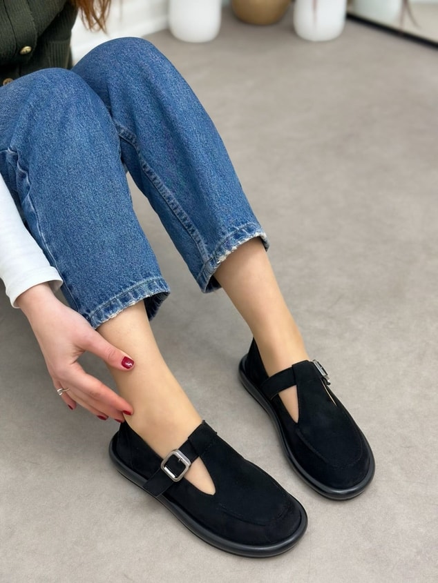 Siyah Süet (Olivia) Toka Detaylı Kadın Loafer
