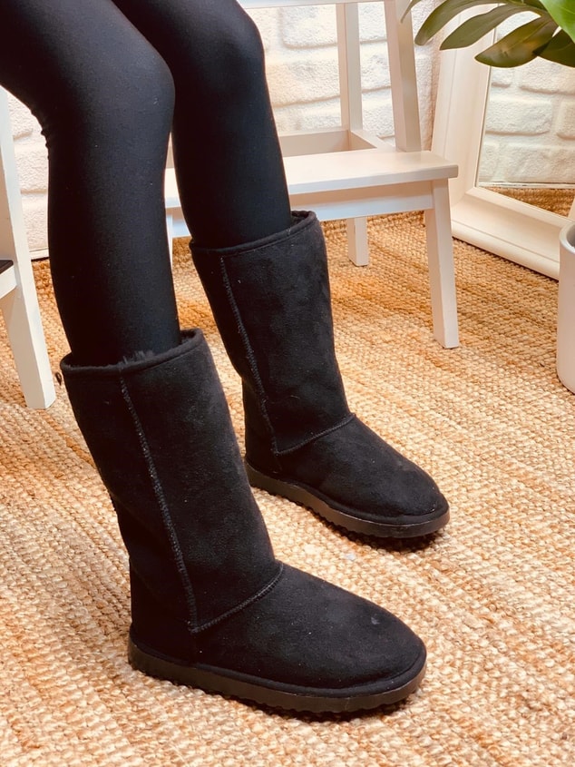 Siyah(Ugg)
