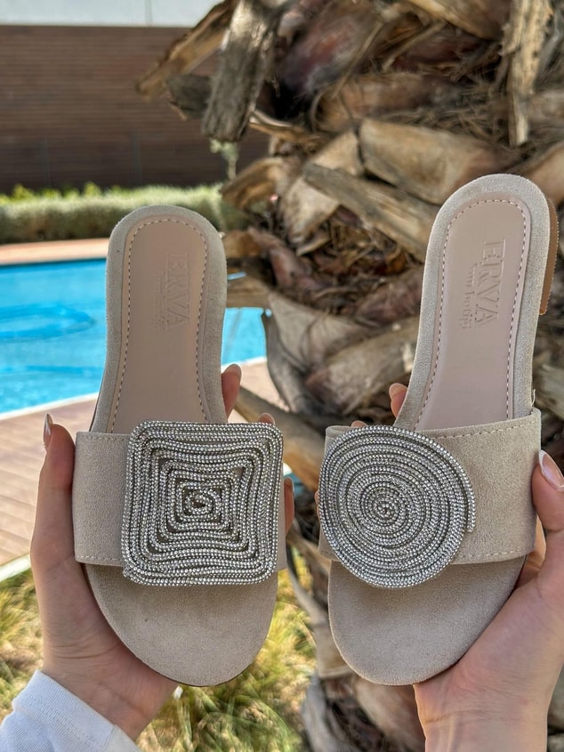 Bej Süet (Lolly) Gümüş Taş Detay Kadın Terlik