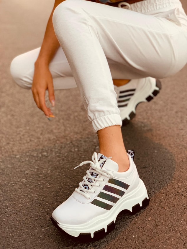 Beyaz - Hologram (Teddy) SİYAH TABAN Kadın Spor Ayakkabı Sneakers