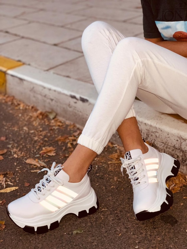 Beyaz - Hologram (Teddy) SİYAH TABAN Kadın Spor Ayakkabı Sneakers