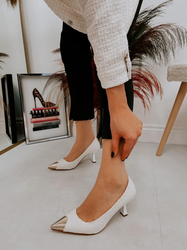 Beyaz Altın (Tress) Maskelet Detay Kadın Stiletto