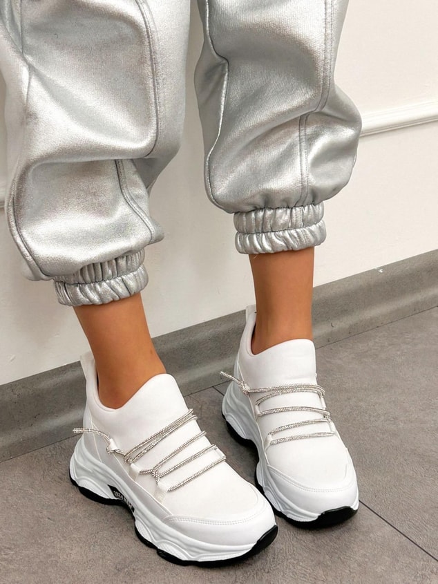 Beyaz Cilt (Dore) Kadın Gizli Topuklu Bağcıklı Sneakers