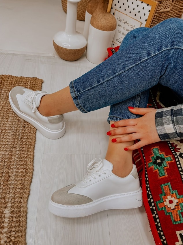 Beyaz Gri (Chicago) Kadın Bağcıklı Sneakers