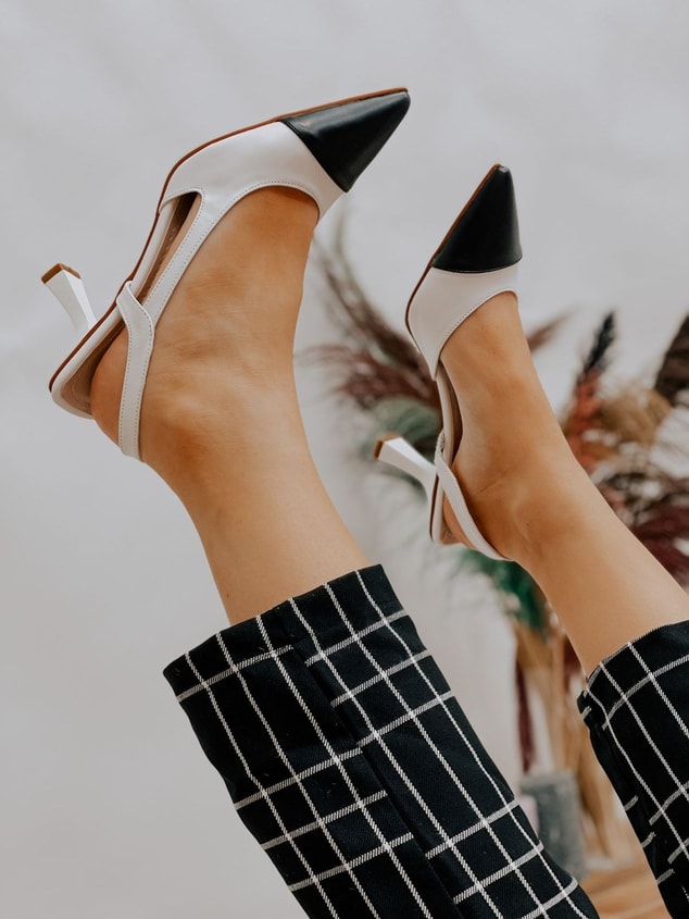 Beyaz Siyah Deri (Jake) Maskelet Detay Kadın Açık Stiletto