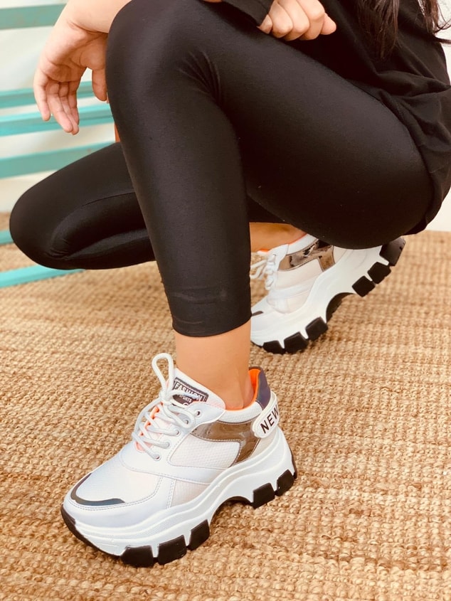 Beyaz Siyah Taban (Fashion) Kadın Spor Ayakkabı Sneakers