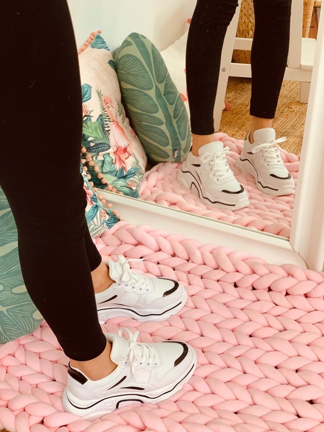 Beyaz Siyah (Zeplin)