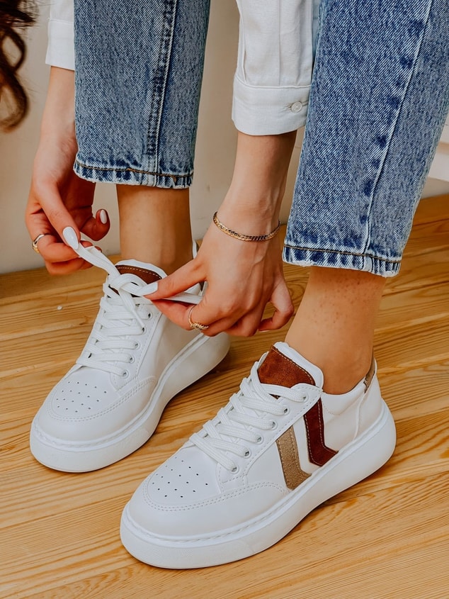 Beyaz Taba (Walker) Kadın Bağcıklı Sneakers