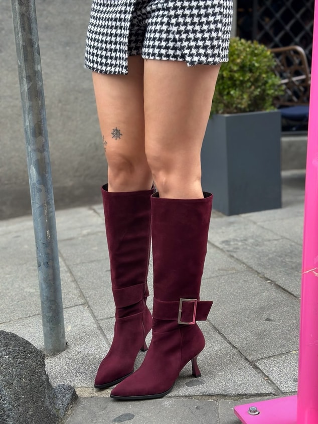 Bordo Süet (Lavinia) Gümüş Toka Detay  7 cm Kadın Topuklu Çizme