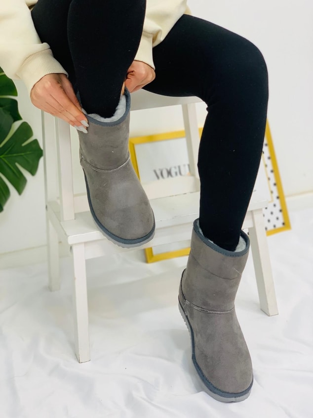 Gri Kısa (Ugg)