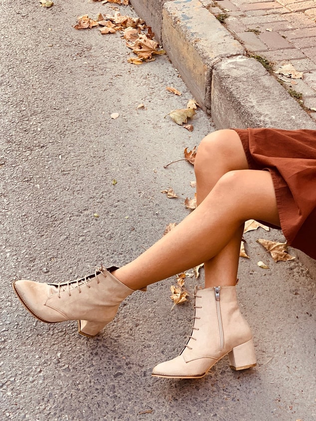 Krem Süet (Fabiola) Kadın Bot