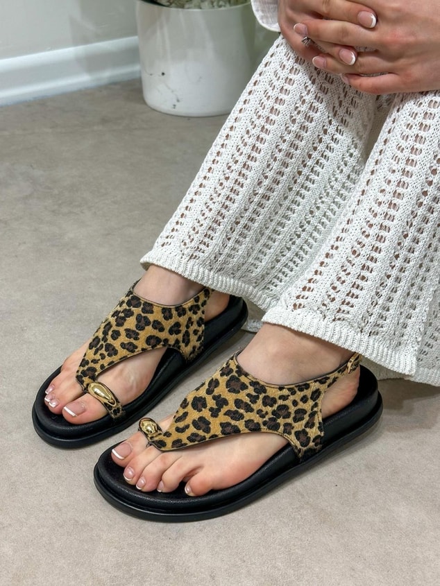 Leopar (Seay) Gold Aksesuarlı Parmak Arası Sandalet