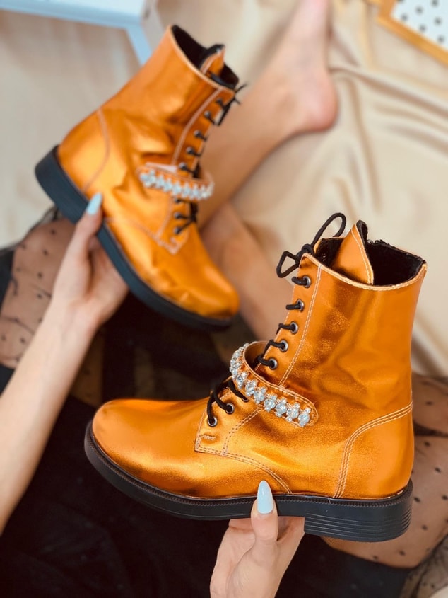 Oranj (Mabel) Kadın Bot