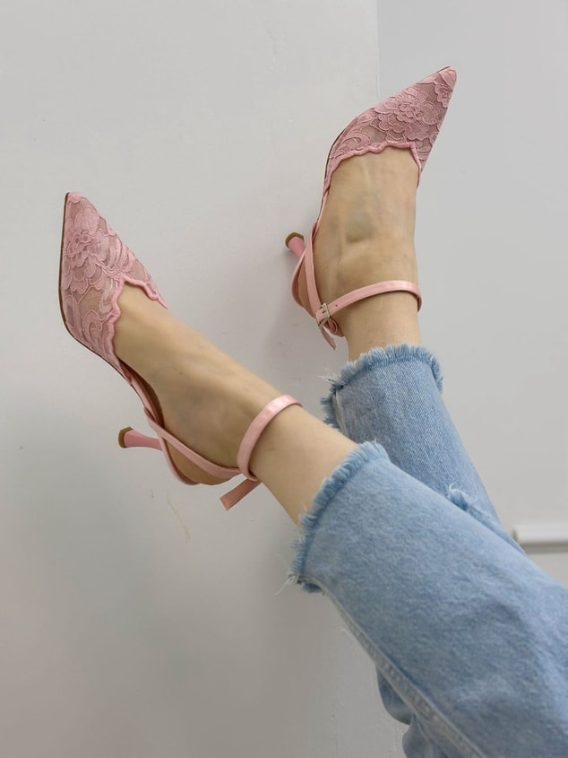 Şeker Pembe Dantel (Vusuel) Nakışlı Arka Bant Detaylı Kadın Stiletto