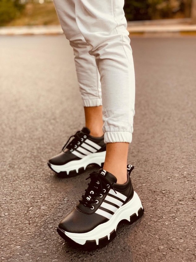 Siyah - Beyaz (Teddy) SİYAH TABAN Kadın Spor Ayakkabı Sneakers