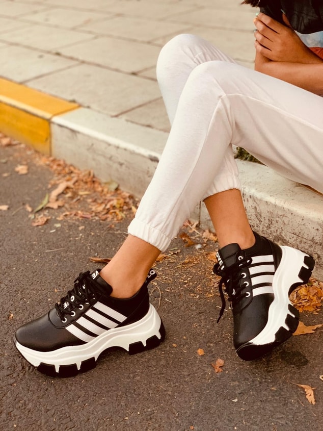 Siyah - Beyaz (Teddy) SİYAH TABAN Kadın Spor Ayakkabı Sneakers