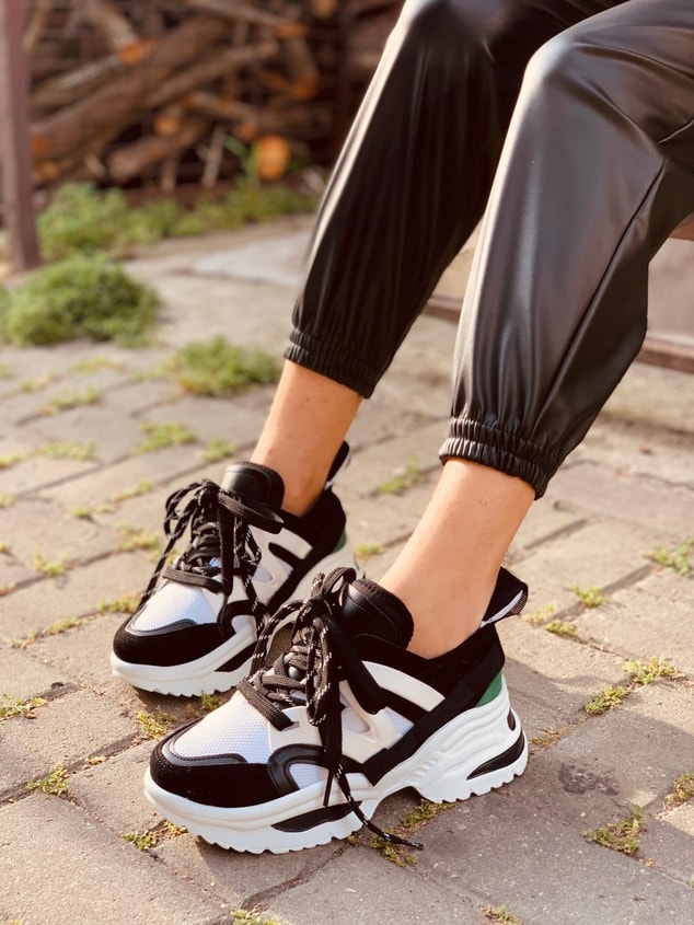 Siyah-Beyaz (Sentello) Kadın Spor Ayakkabı Sneakers