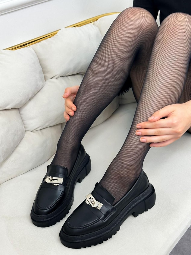 Siyah Cilt (Chain) Toka Detay Kadın Loafer