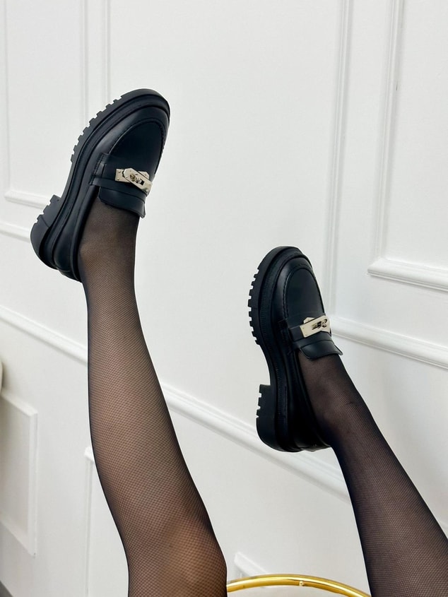 Siyah Cilt (Chain) Toka Detay Kadın Loafer