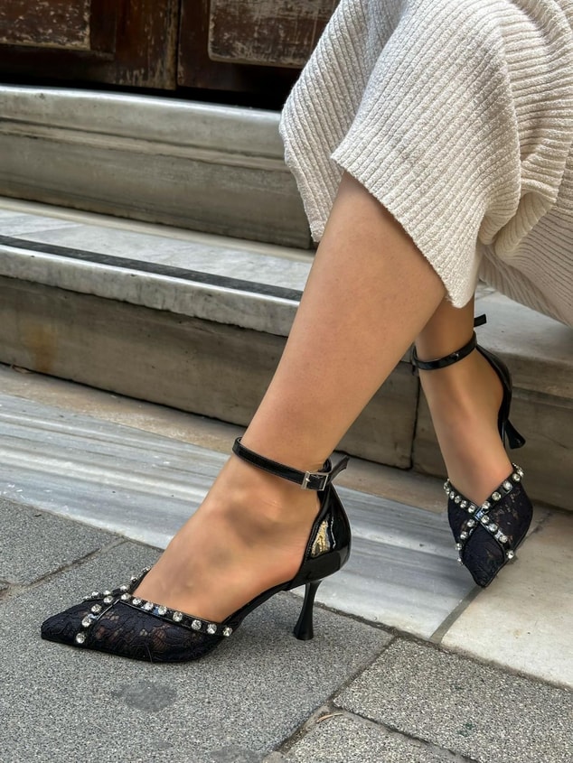 Siyah Dantel (Simmy) Taş Detay Kadın Stiletto