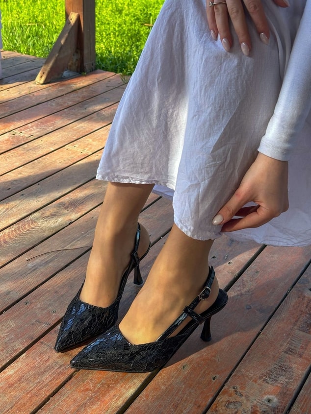 Siyah Dantelli (Slow) Topuklu Kadın Stiletto
