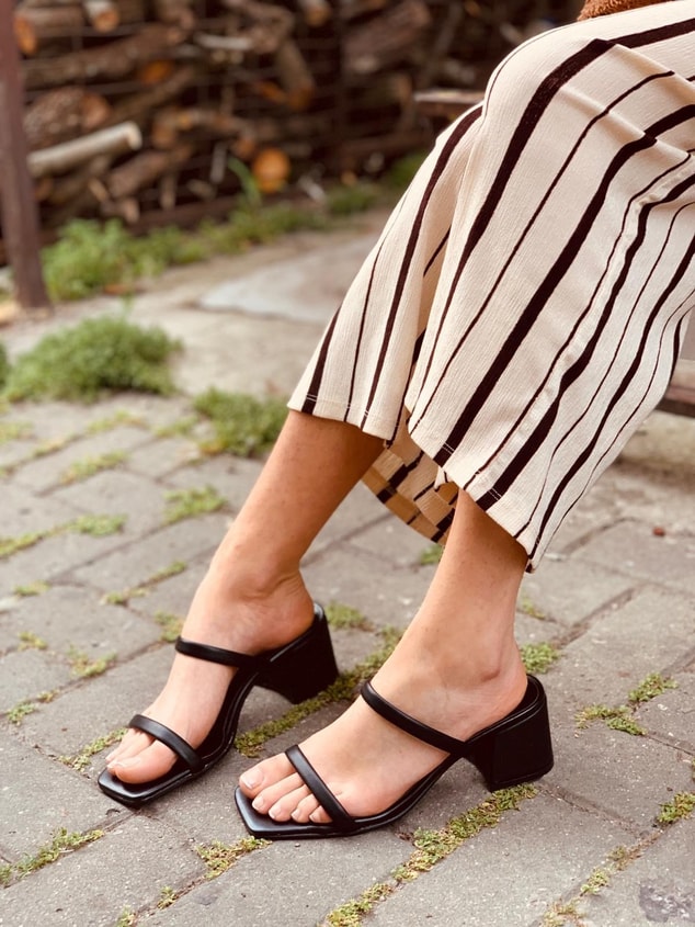 Siyah Deri (Céline) Topuklu Kadın Sandalet Ayakkabı