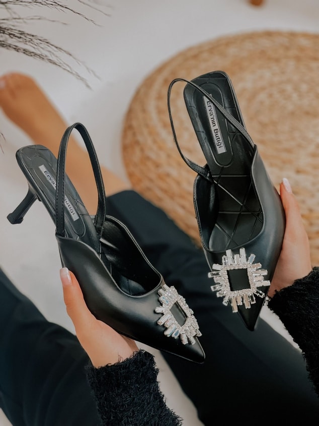 Siyah Deri (Cooper) Taş Detay Kadın Stiletto