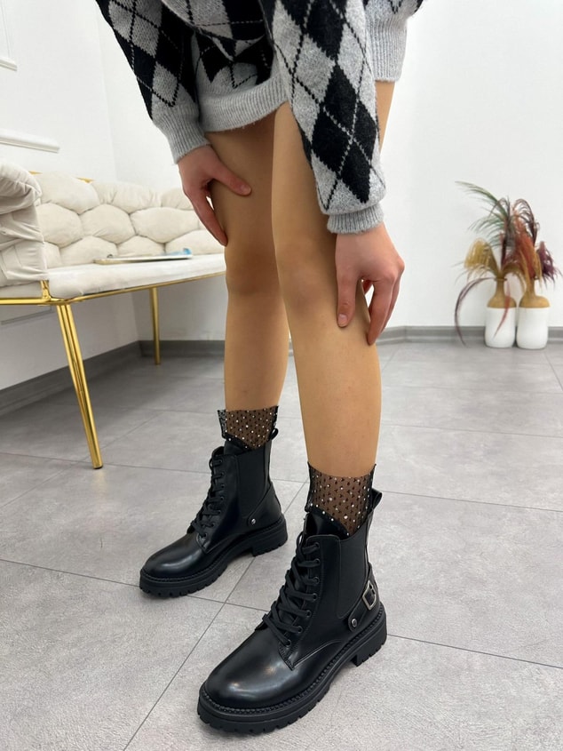 Siyah Pullu (Mousse) Kadın Tül Çorap