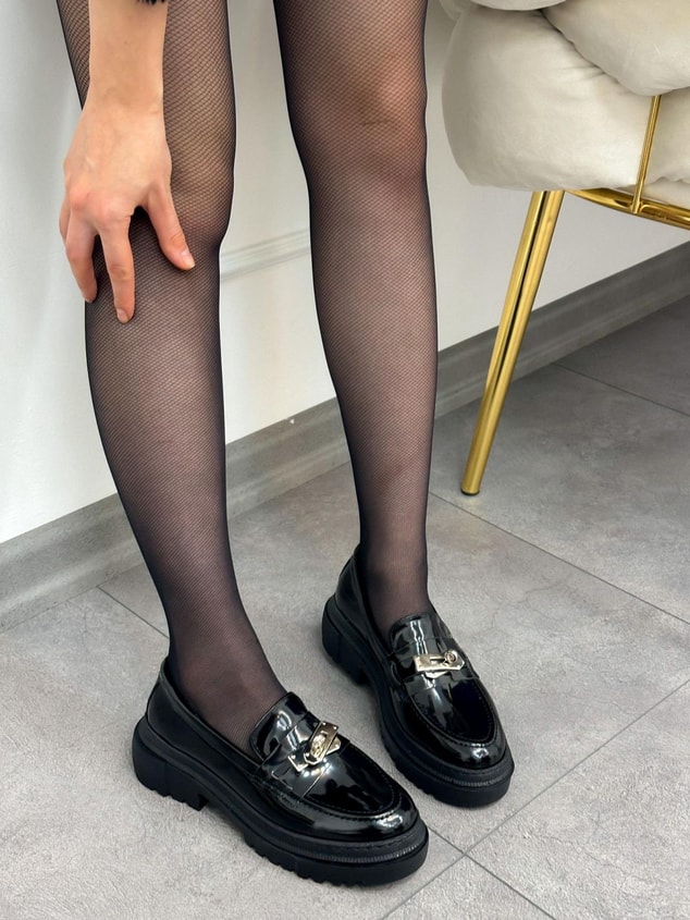 Siyah Rugan (Chain) Toka Detay Kadın Loafer