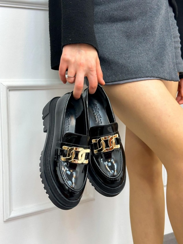 Siyah Rugan (Edith) Zincir Detay Kadın Loafer