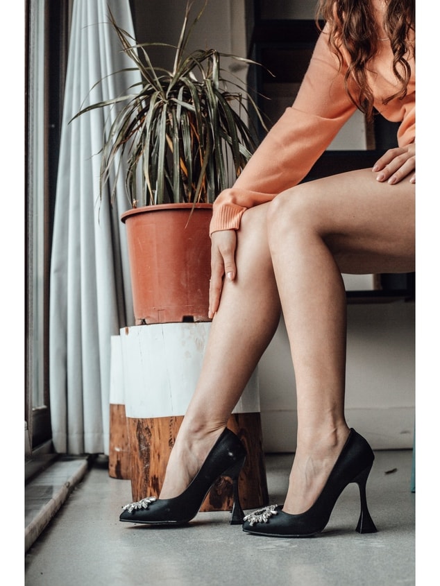 Siyah Saten (Sunx) Büyük Numara Kadın Stiletto