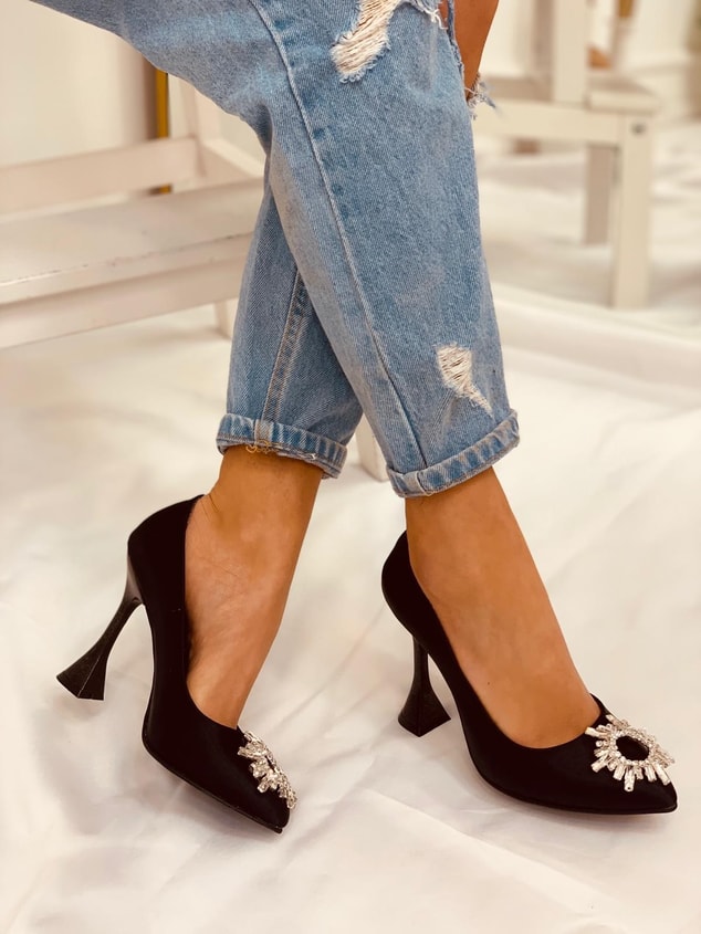 Siyah Saten (Sunx) Büyük Numara Kadın Stiletto