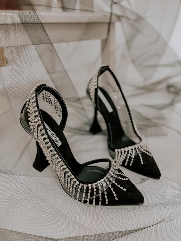Siyah Şeffaf (Glare) Taş Detay Açık Kadın Stiletto