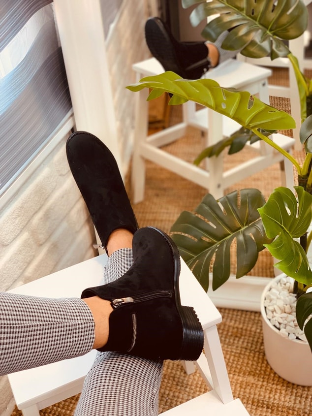 Siyah Süet (Bianca) 