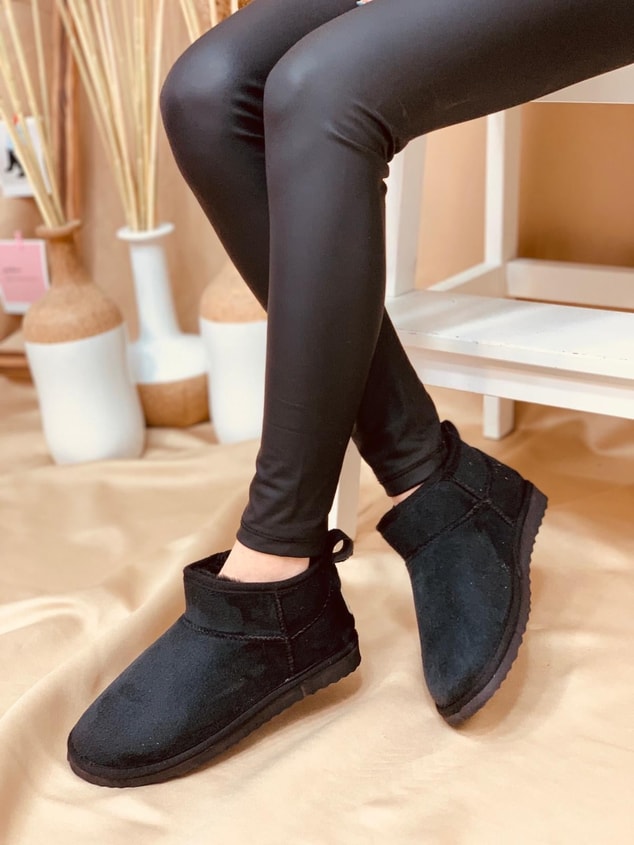 Siyah Ultra Mini (Ugg)
