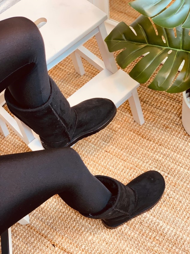 Siyah(Ugg)