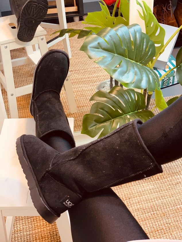 Siyah(Ugg)