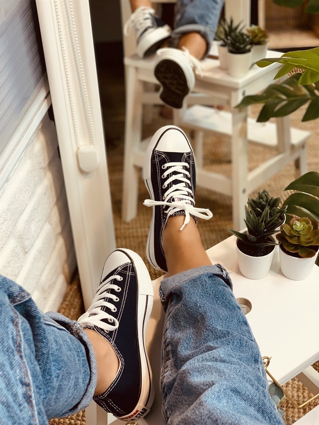 Spor Ayakkabı (Converse)  Kadın Sneakers