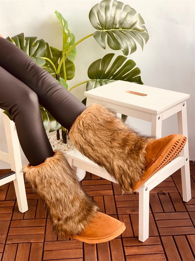 Taba Mamut (Ugg)