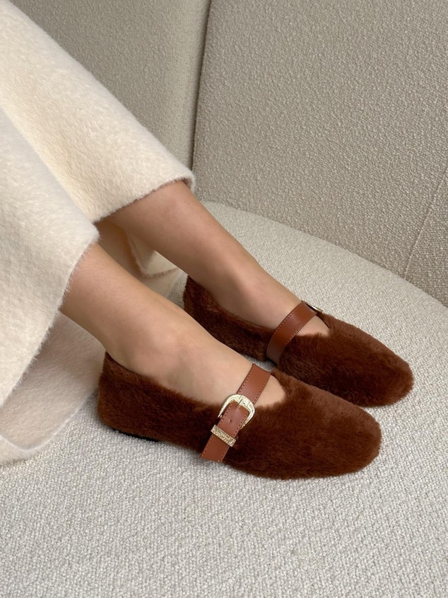 Taba Tüylü (Biana) Kemer Detaylı Peluş Babet