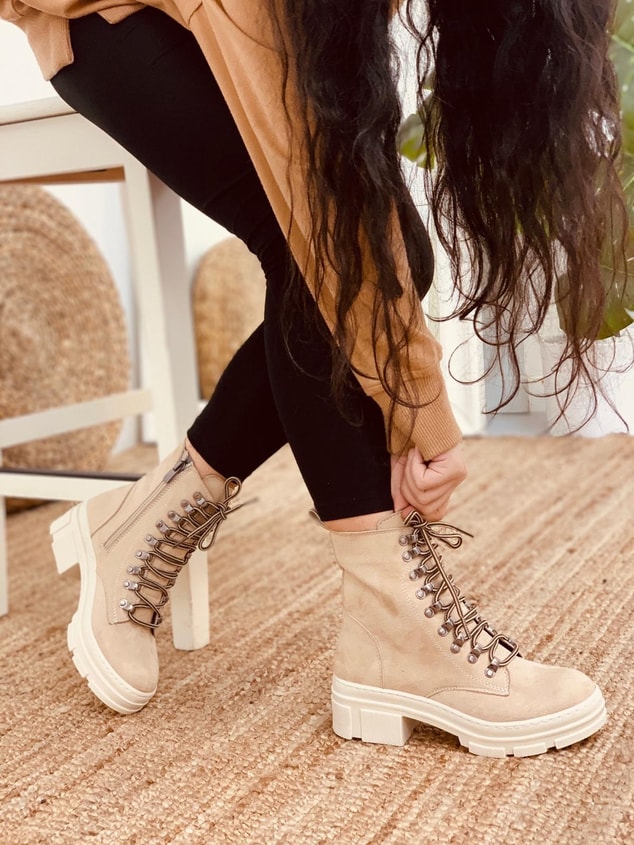 Ten Süet (Ariana) Kadın Bot