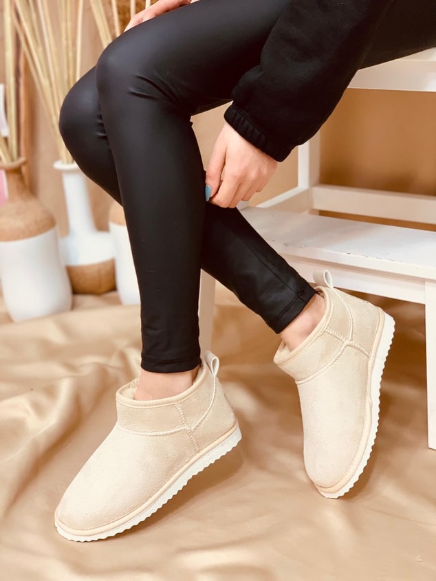 Ten Ultra Mini (Ugg)