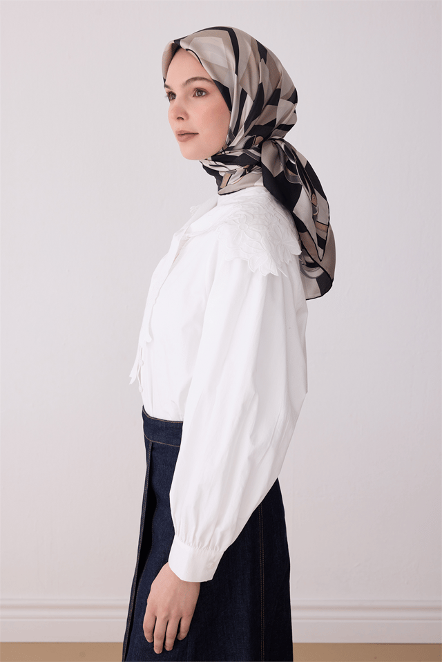 Bej Obje Desen %100 Twill İpek Eşarp 4300 - 85
