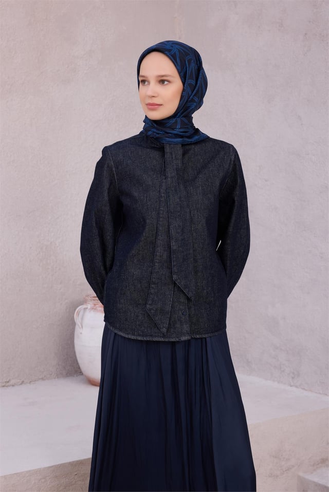 Lacivert Geometrik Desen %100 Twill İpek Eşarp 4221 - 56