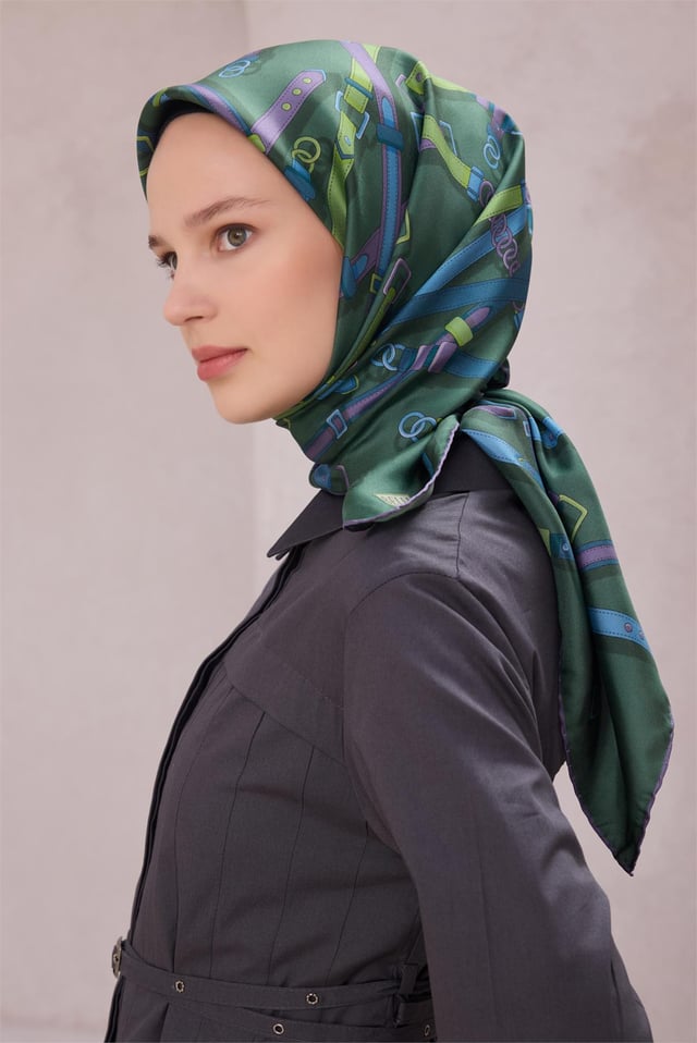 Zümrüt Kemer Desen %100 Twill İpek Eşarp 4200 - 80