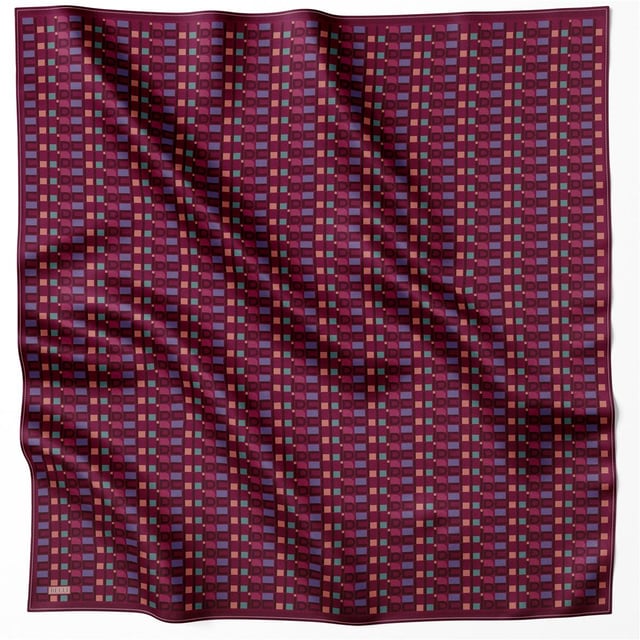 Vişne Çürüğü Logo Desen %100 Twill İpek Eşarp 4223 - 86