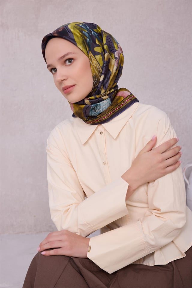 Füme Obje Desen %100 Twill İpek Eşarp 4216 - 53