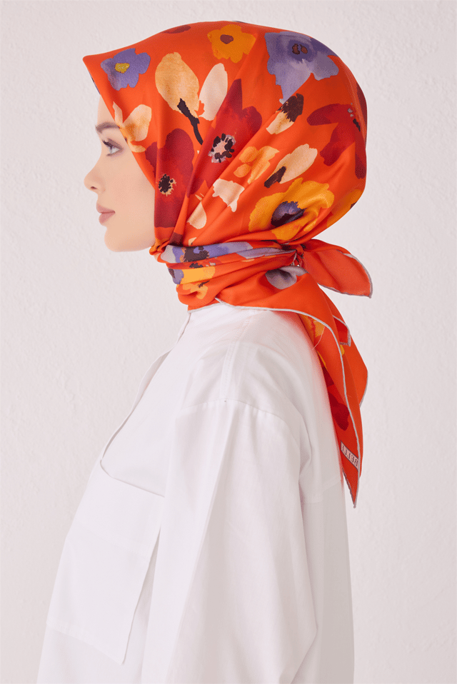 Çok Renkli Çiçek Desen %100 Twill İpek Eşarp 4033 - 32